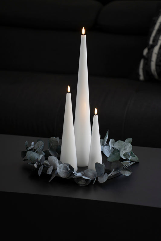 Elegante LED Kegelkerze (LUMI)