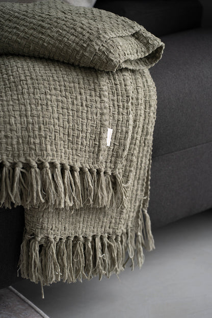 Handgewebte Decke aus Baumwoll-Chenille mit Fransen