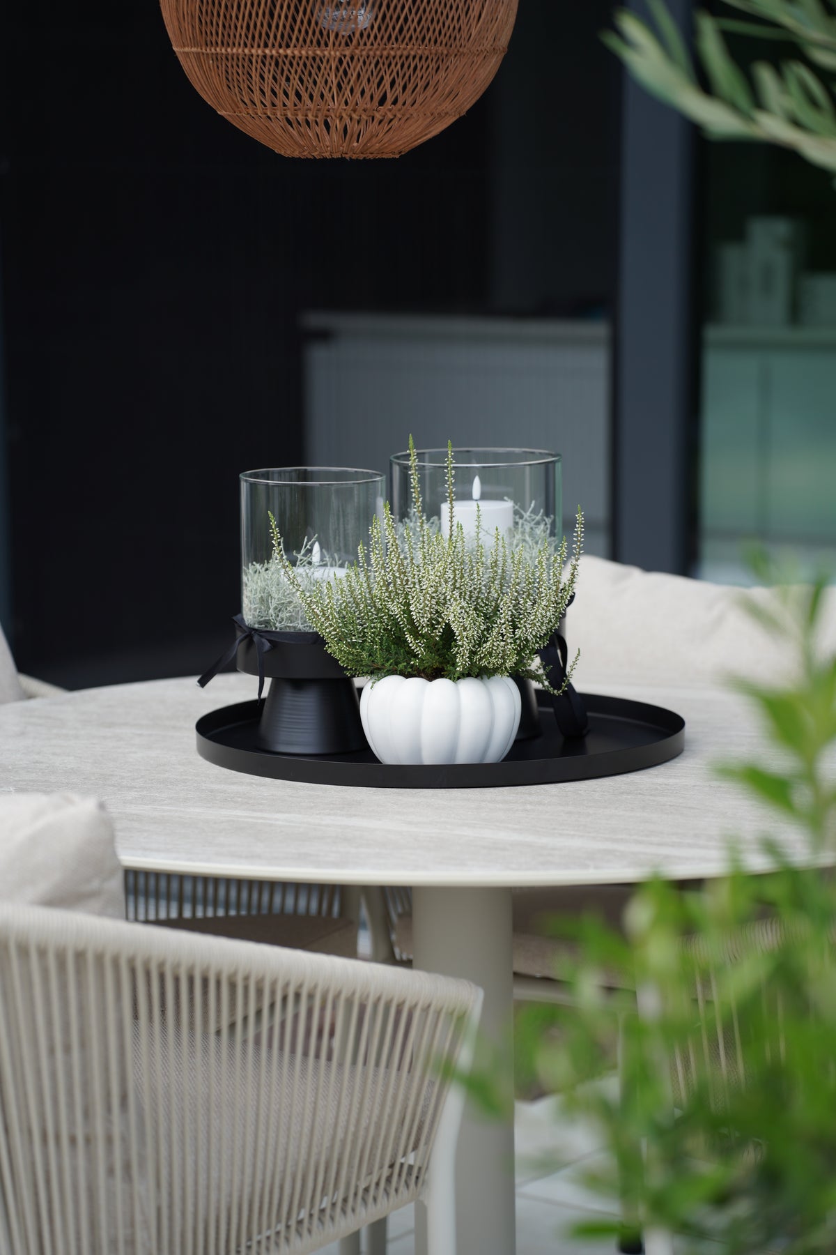 Keramik Vase in Kürbisform – Matt Weiß, modern & stilvoll