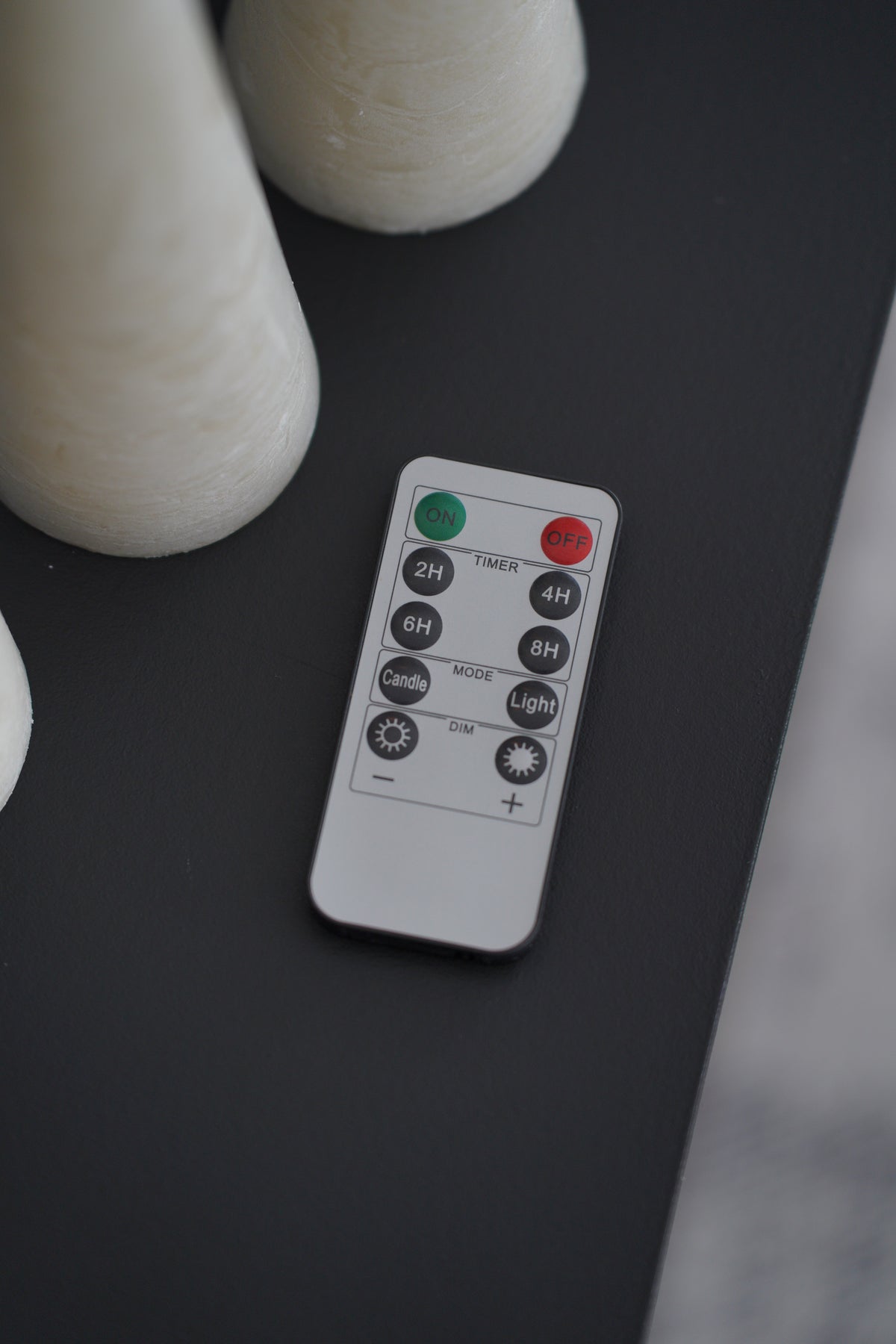 Konische LED-Kerze Greige, Wachsoptik, inkl. Fernbedienung (NOVA)