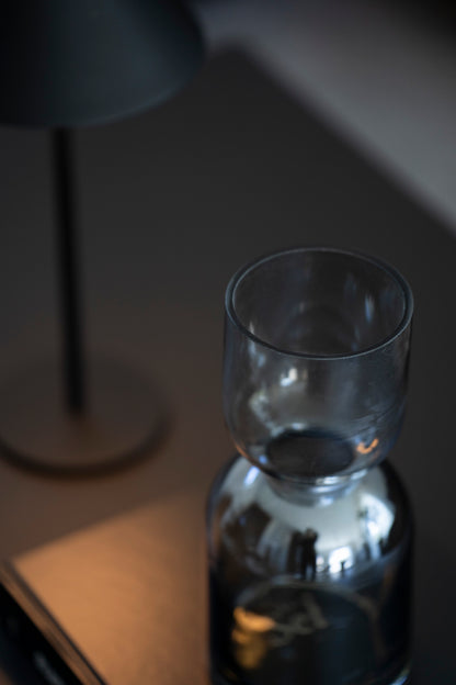 Elegante Glasvase in Grau mit Blauschimmer – 21,5 cm
