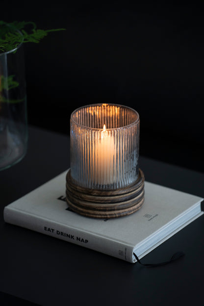 Elegantes Windlicht aus Glas & Mangoholz – 18 cm