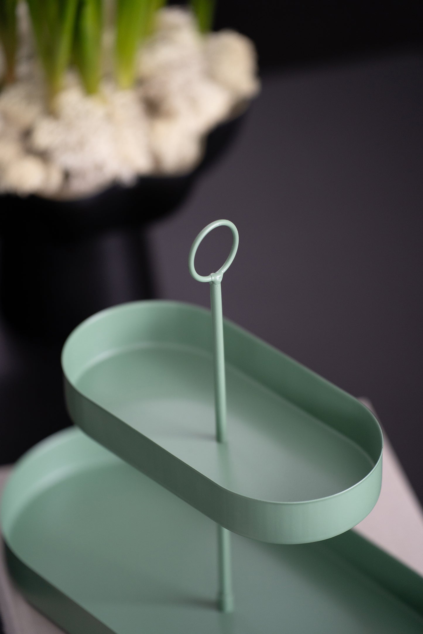 Grüne Etagere, zweistöckig