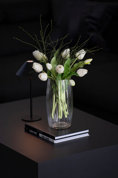 Geriffelte Glasvase in Klar – Zeitlos & Elegant