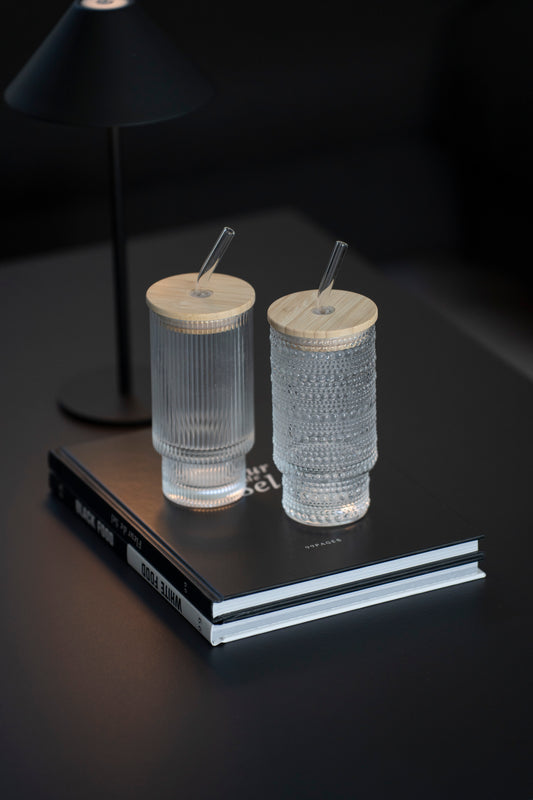 Glas Trinkbecher mit Bambusdeckel & Strohhalm – 2er Set, 250 ml