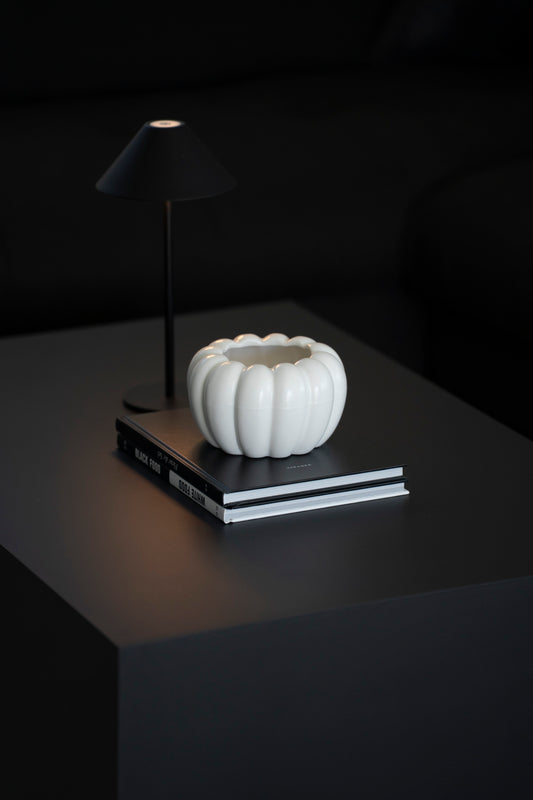 Keramik Vase in Kürbisform – Matt Weiß, modern & stilvoll