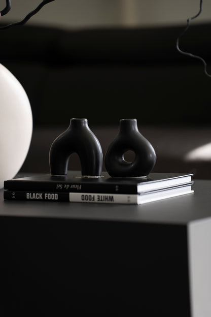 Mini Vasen schwarz Keramik – organische Deko Vasen modern klein 10cm 2er Set