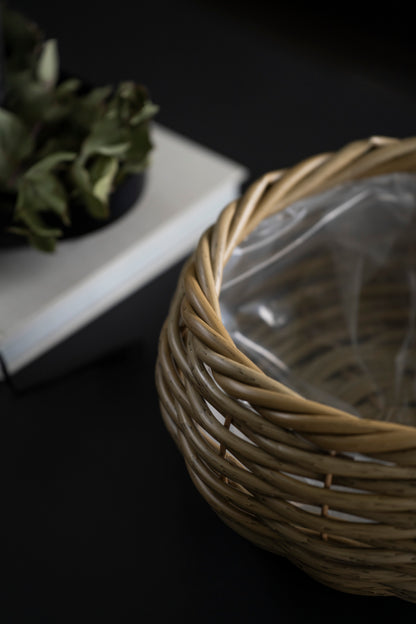 Runde Pflanzschale aus Rattan mit Folie – Naturdesign