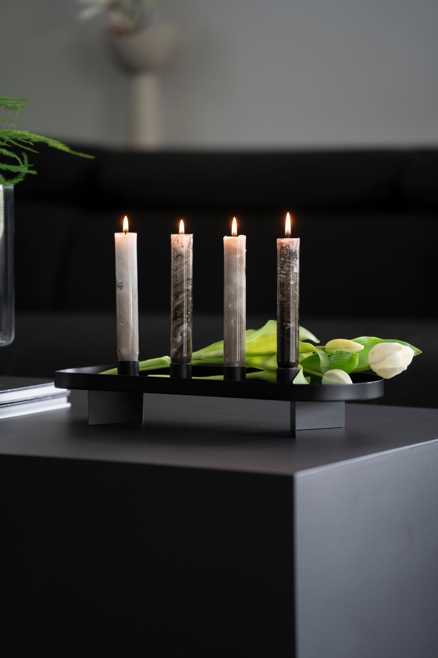 Marmorierte Stabkerzen im 4er Set – Beige Naturdesign