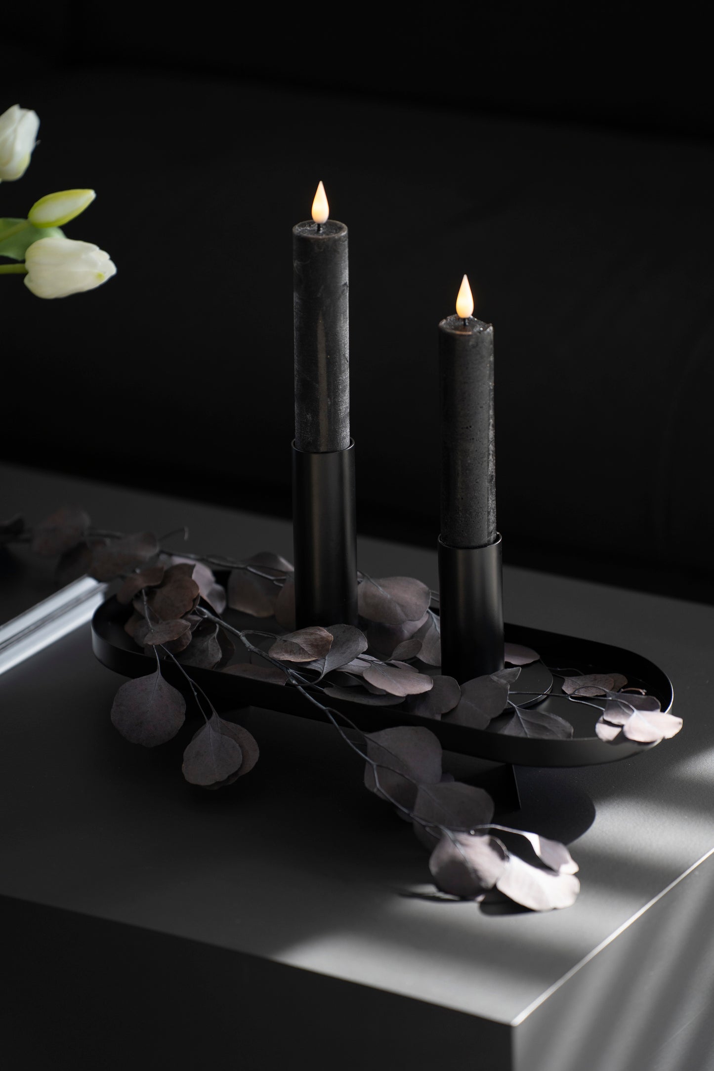Metall-Kerzenhalter Schwarz im Minimal-Design
