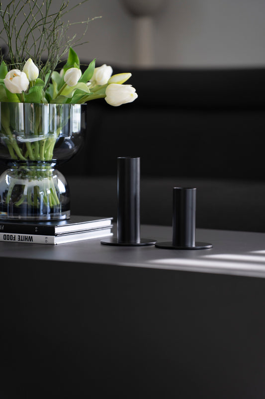 Metall-Kerzenhalter Schwarz im Minimal-Design