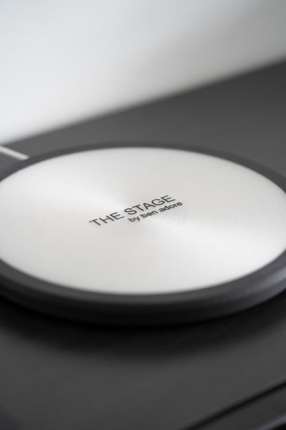 THE STAGE – LED-Lichtbühne für Vasen & Wohnaccessoires mit Fernbedienung