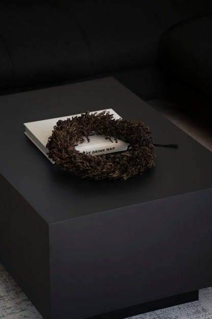 Tatarika Kranz, Schwarz-braun, 30 cm
