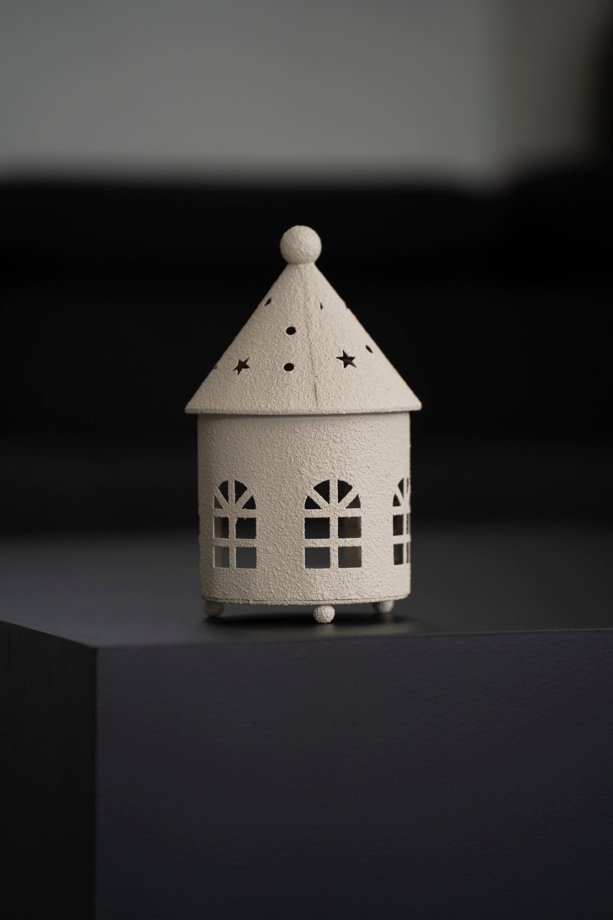 Teelichthalter Haus aus Metall, Beige