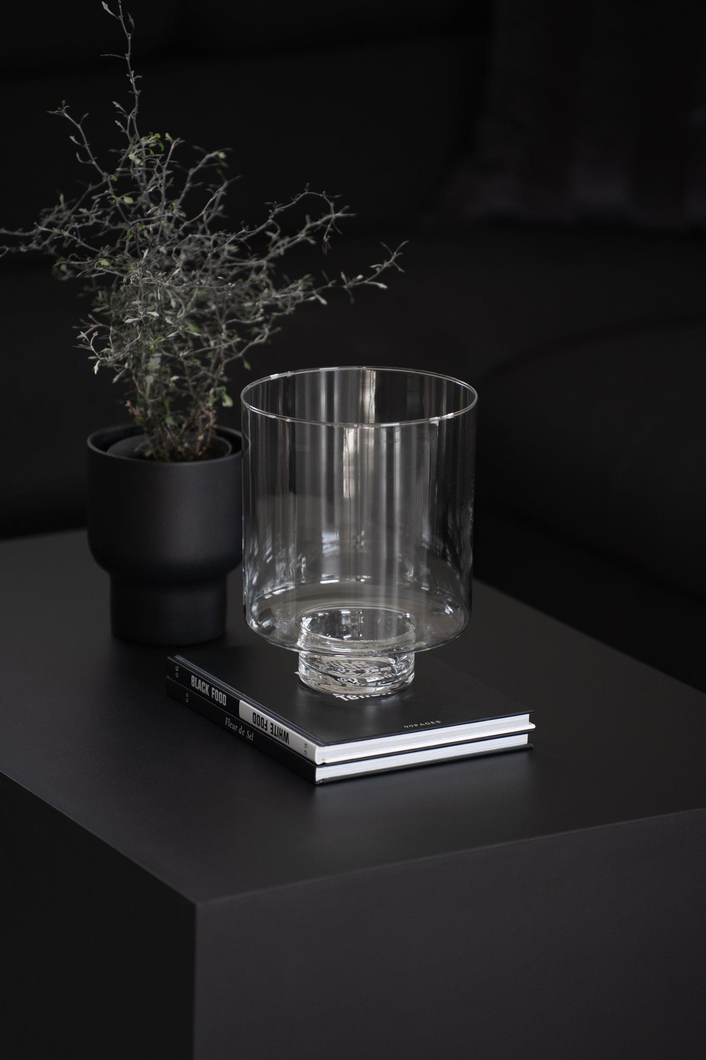 Vase mit Fuß 25 cm